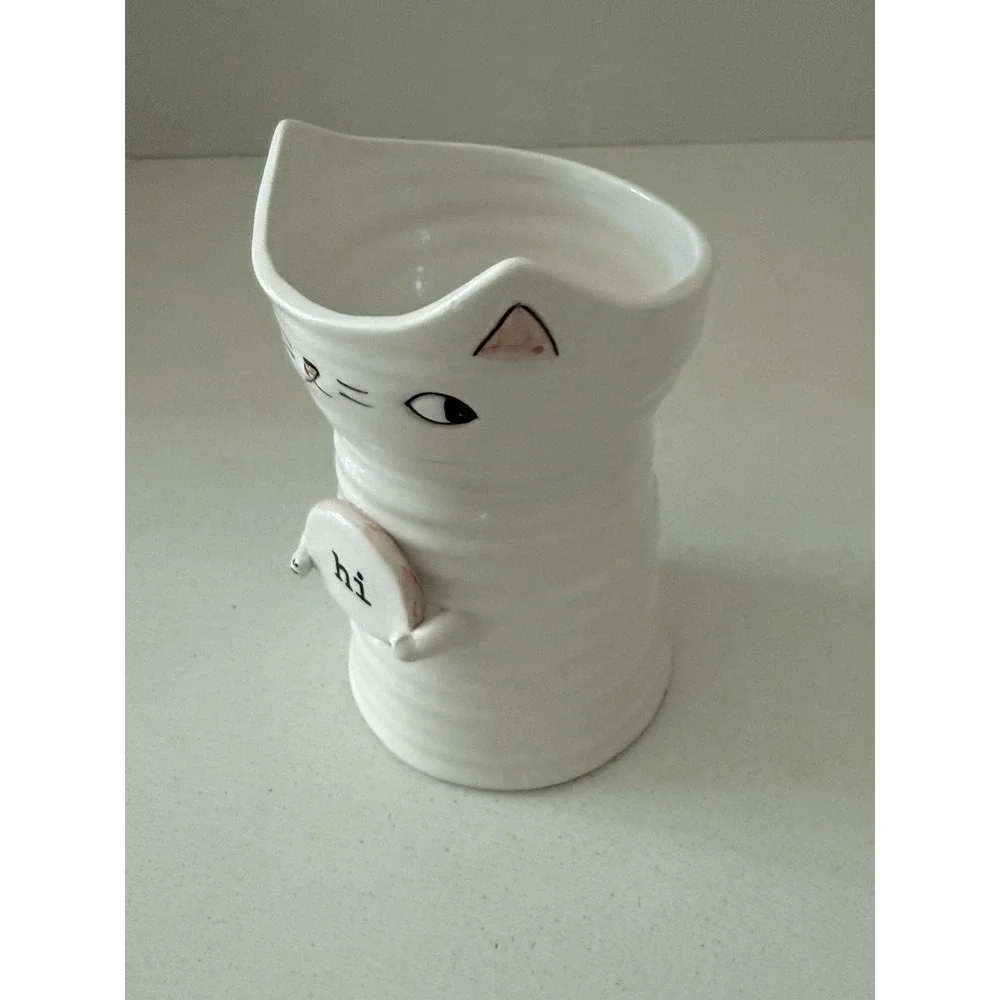 Cat White Planter Vase Ceramic Holding Hi Sign NEW‎ 6